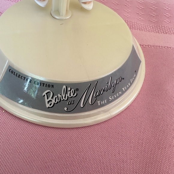 Barbie as Marilyn (Monroe)-Collection Edition-gorgeous! - Picture 4 of 5
